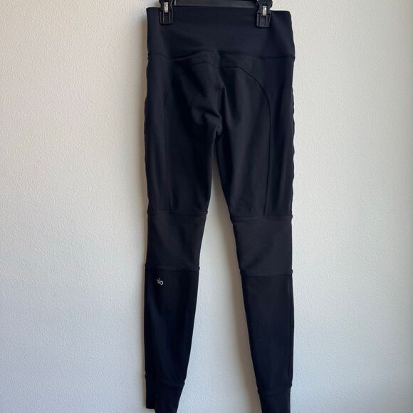 Alo Yoga Banded Yoga Leggings Block Size Medium Logo Calf High Rise Compressive - Picture 5 of 8